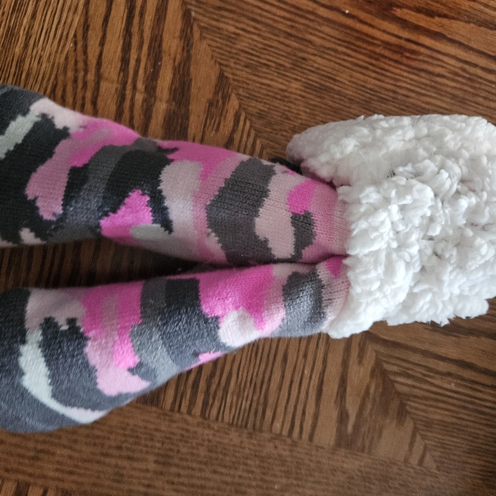 Pink/grey camo socks